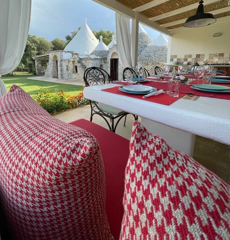 Trullo Salento. Villa con piscina gallery image 4