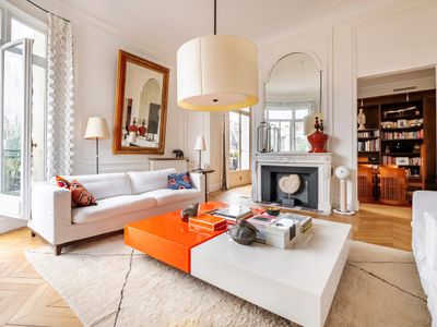 Luxury Home – Trocadero/Victor Hugo