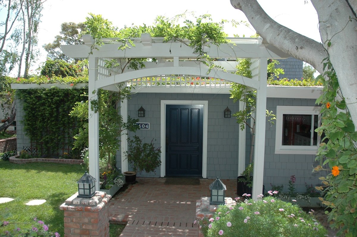 LJ Village Home with private pool & spa gallery image 3