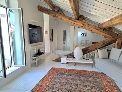 Pantheon White Penthouse