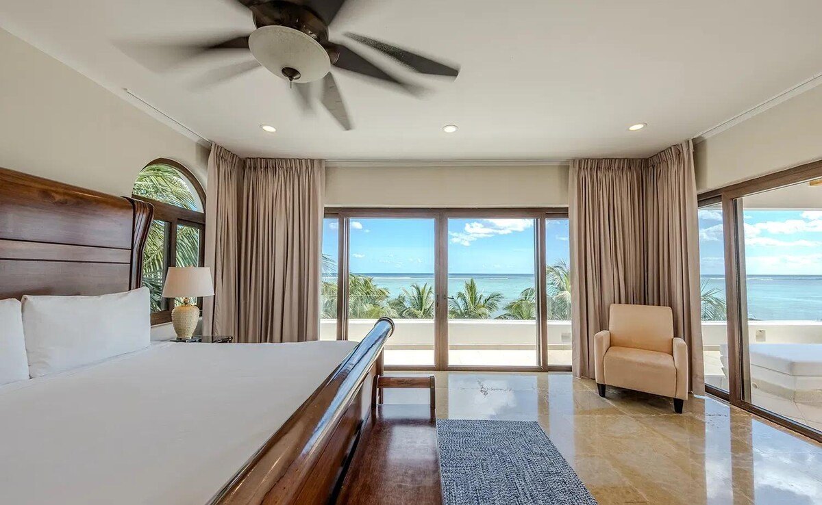 Beachfront 6BR Sueño Del Mar: Pool & Chef Service gallery image 2
