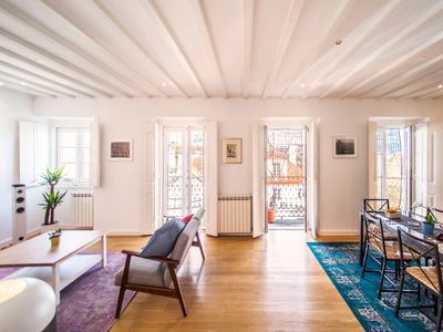 Boho-chic Alfama apartment with a river view