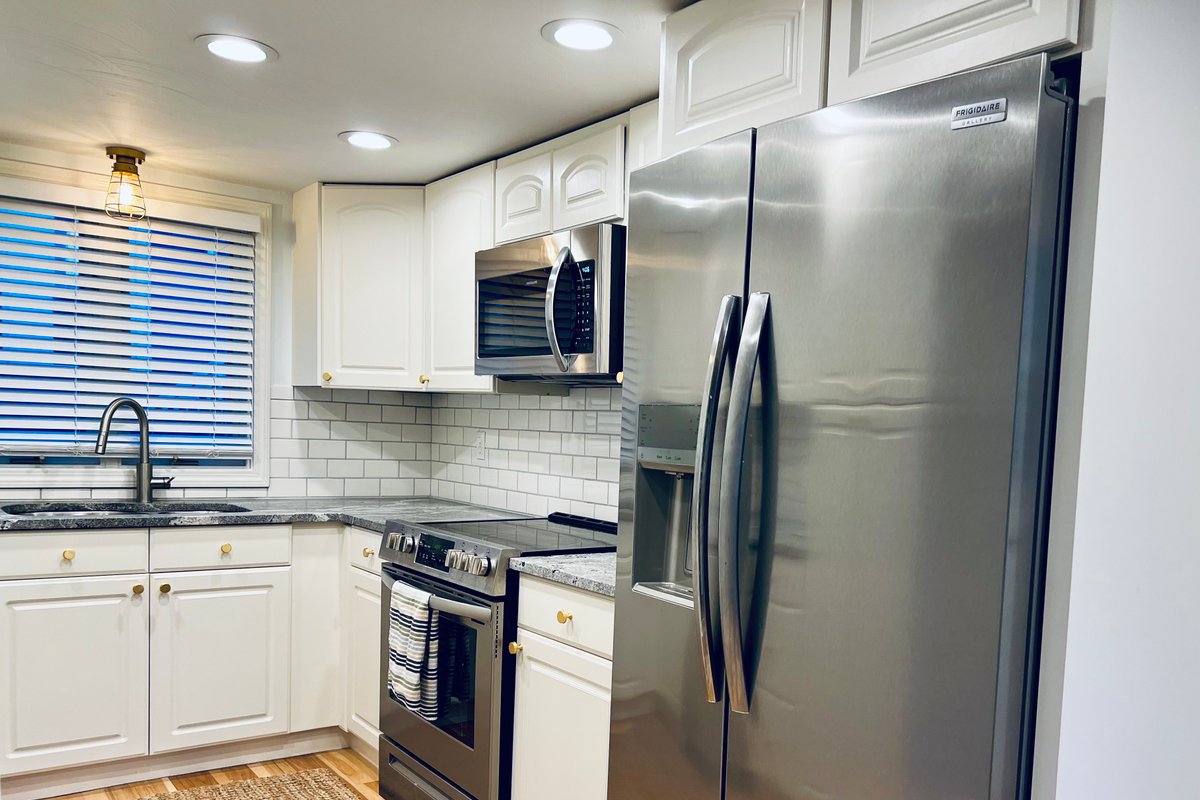 Quaint downtown home