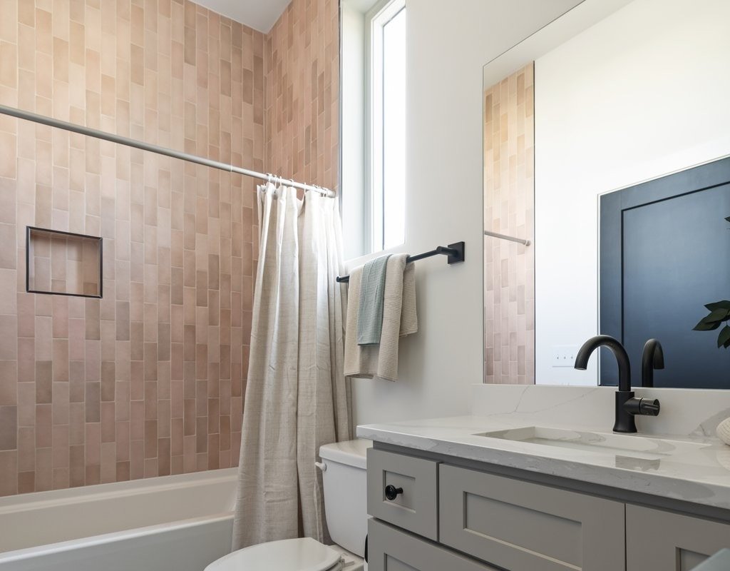 The Desperado at Hydes Ferry gallery image 5