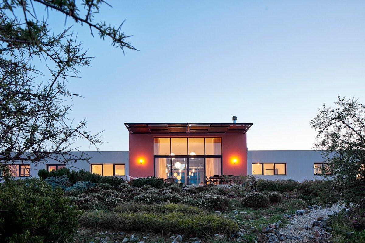 Villa Longhouse-Pool-Sauna-Gym-Panoramic Seaview gallery image 3