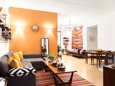 Colorful 4Bedroom/2Bath 145m2 APT for LARGE groups