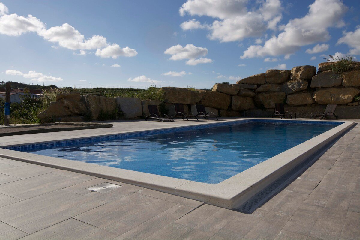 Private Villa The Maverick w/ own pool & garden gallery image 3