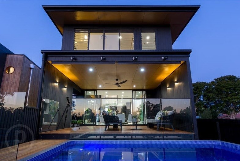 Luxury Water Front, champagne, pool, EV charger gallery image 3