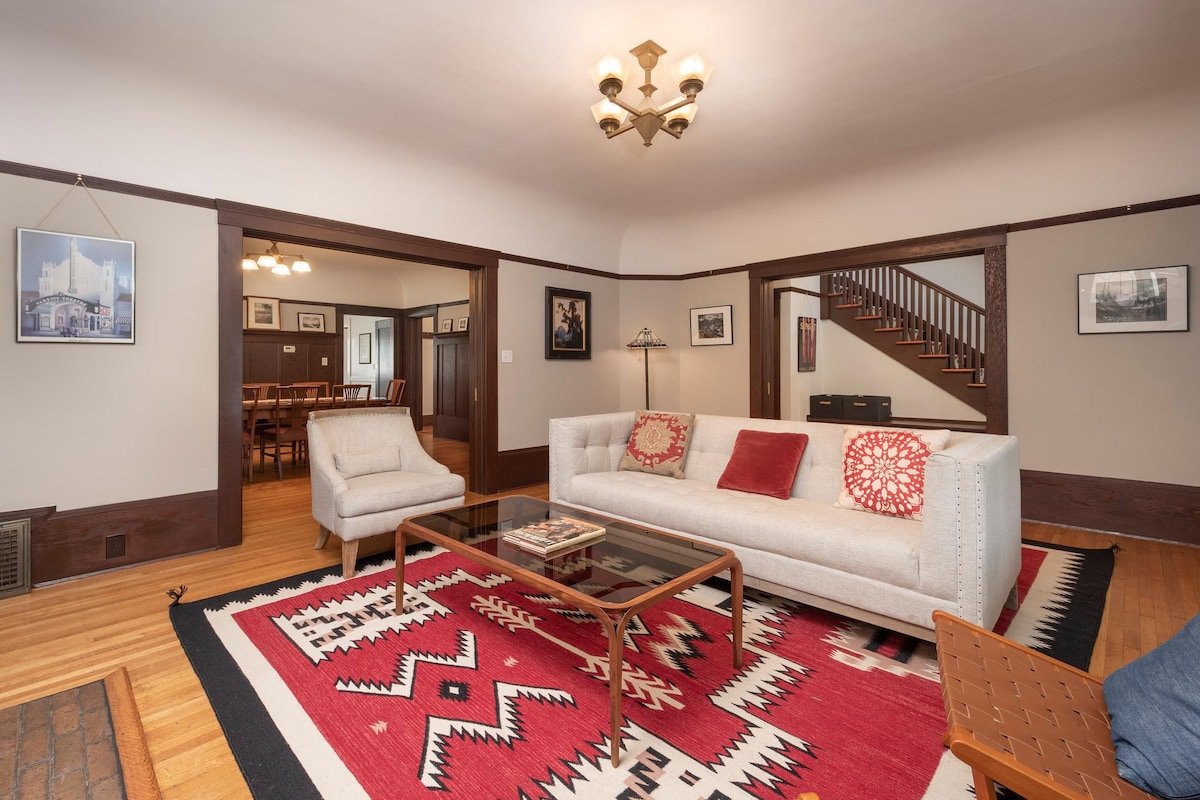 Special Downtown Palo Alto House gallery image 2