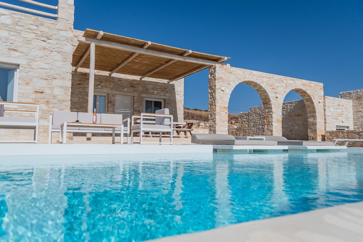 Aegean Feelings – Private Pool – Villa Awe gallery image 2