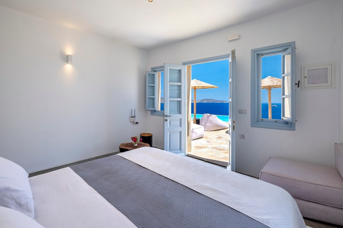 Slow Luxury Patmos Hideaway with panorama and pool gallery image 5