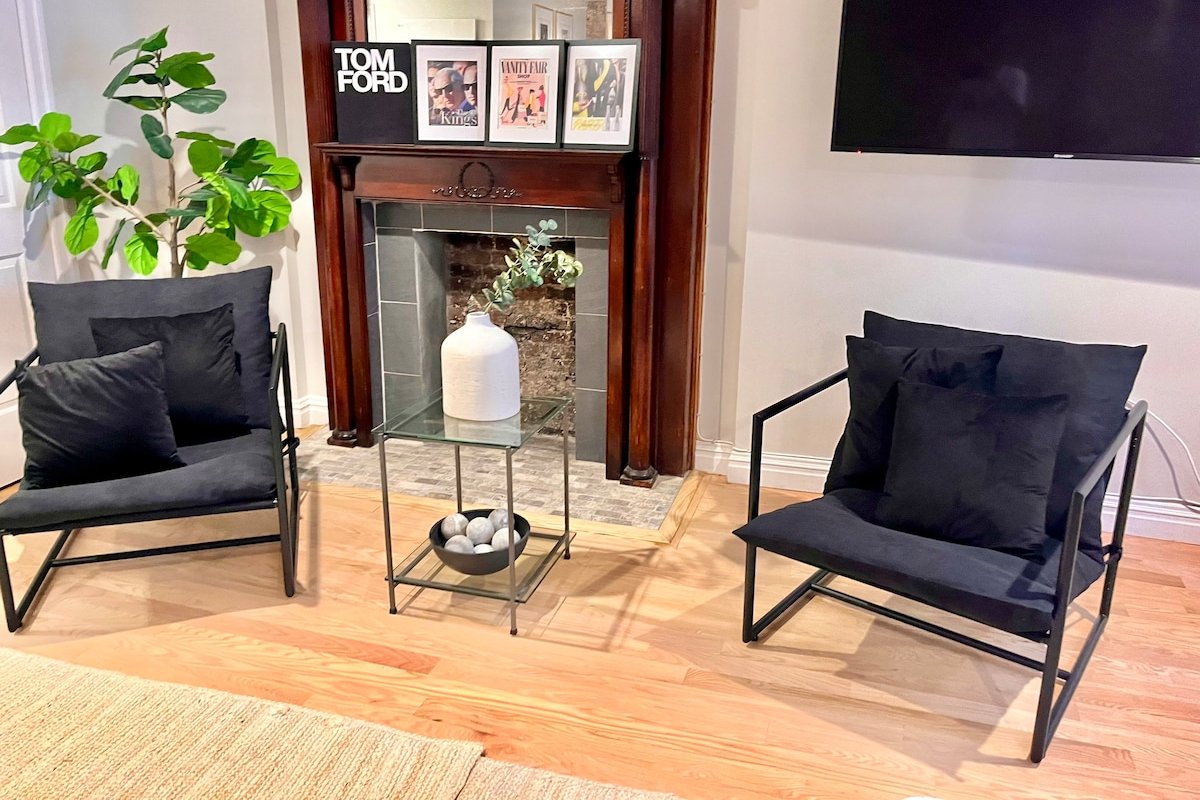 Private European Garden Apartment gallery image 5