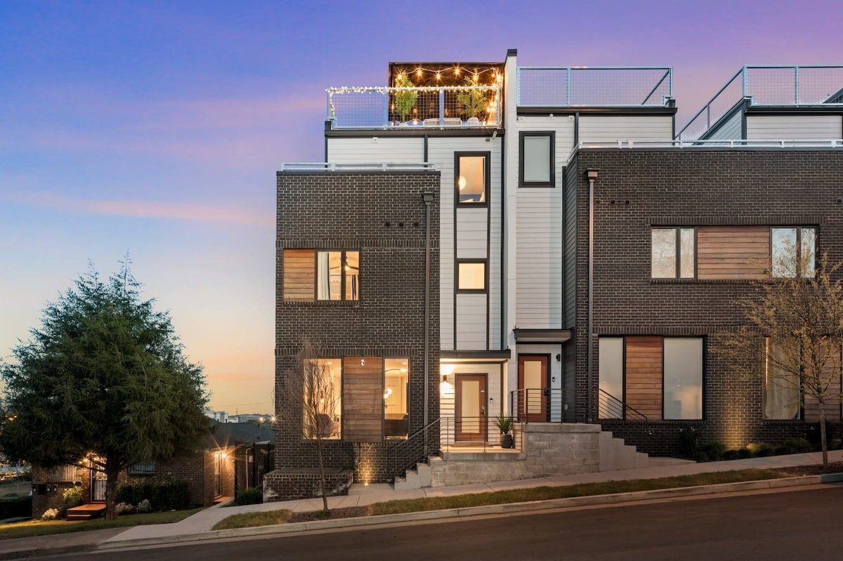 The View at City Heights | Mins to Broadway, Vandy gallery image 3