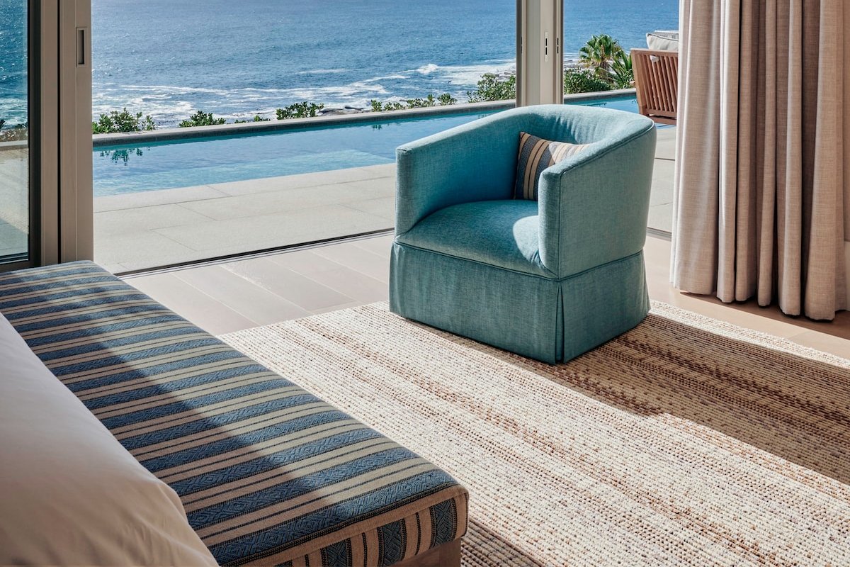 Beautiful Bantry Bay Villa gallery image 2