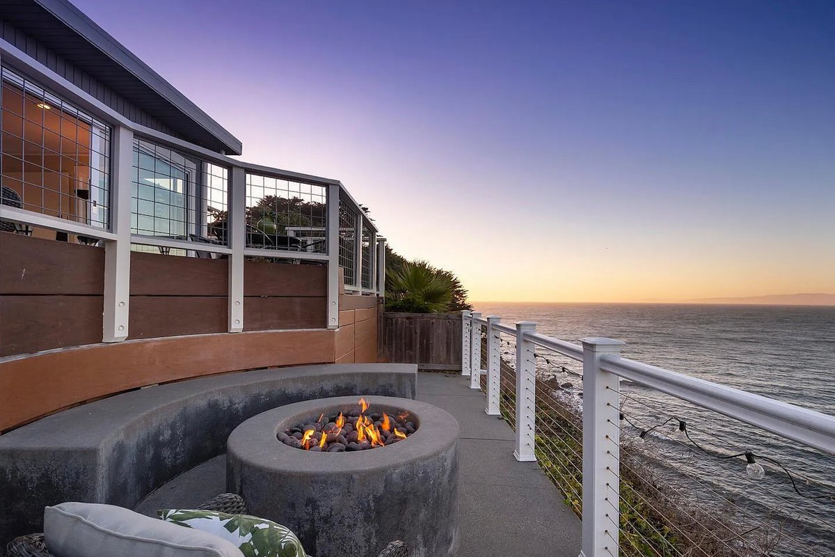 Oceanfront Home in Pacifica