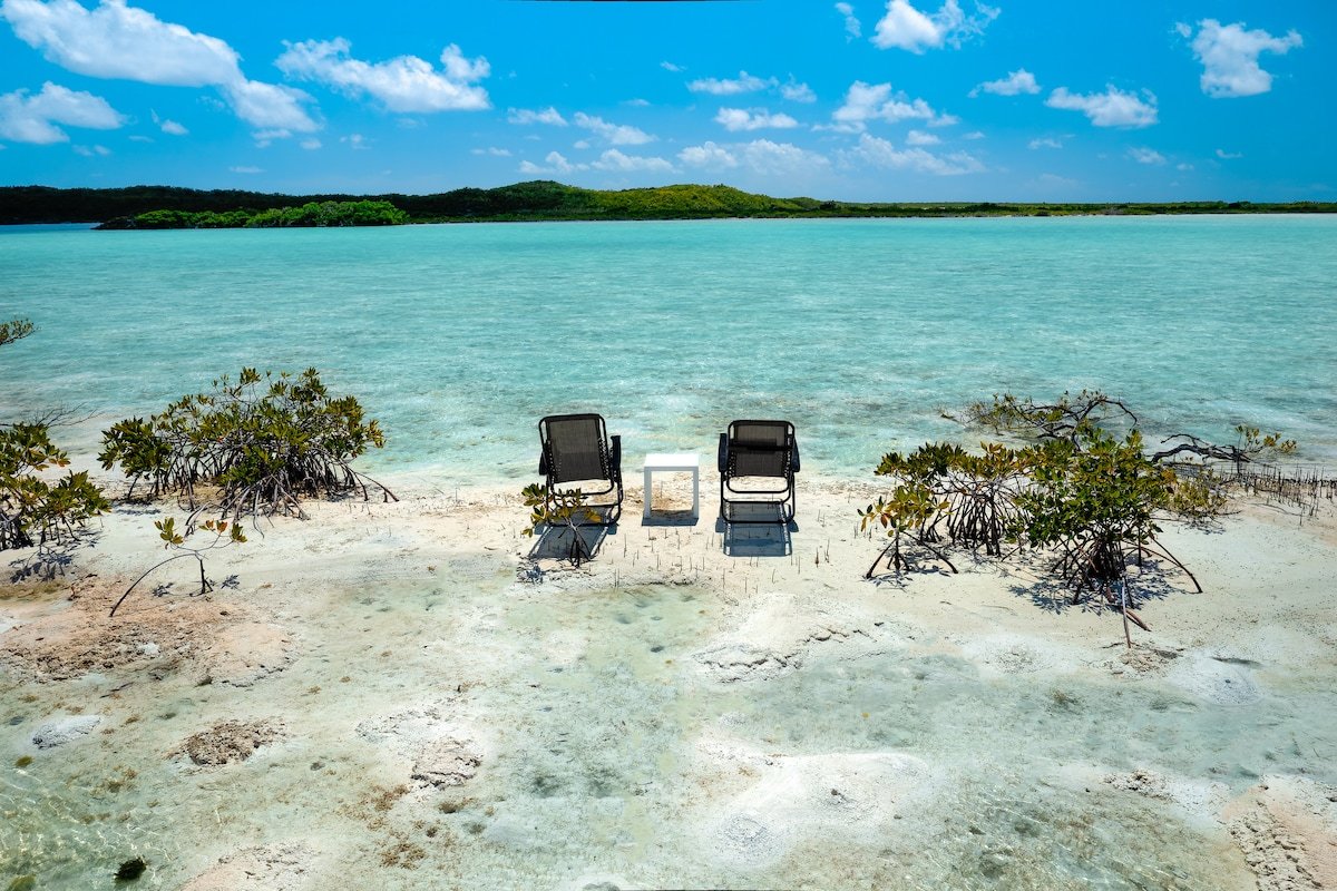 Cielo – Private Beachfront Villa gallery image 4