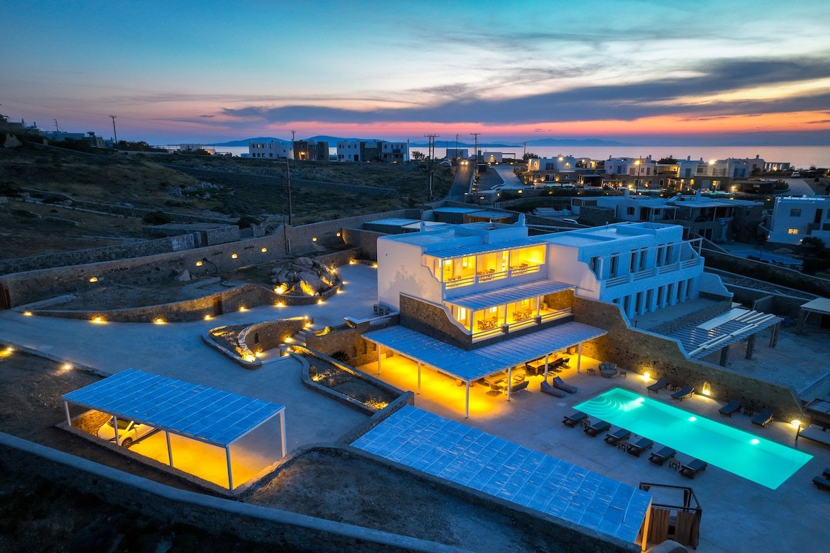 VILLA MAJESTIC CIEL Private beach gallery image 2