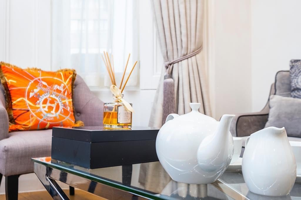 Luxury 2 bedroom in South Kensington & Chelsea. gallery image 5