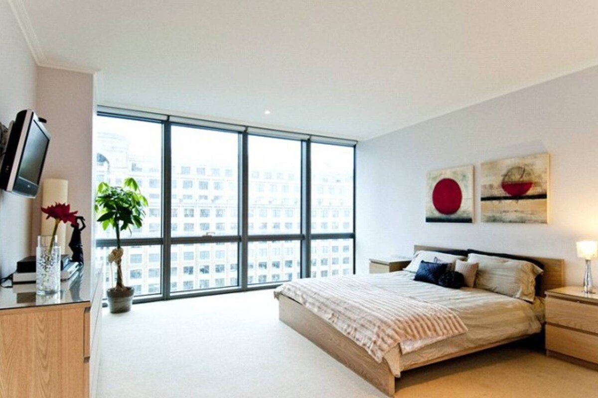 Absolutely Stunning 3bed Duplex Apartment gallery image 3