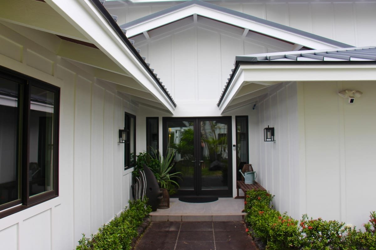 Spacious 8BR w/Ocean Views, Sleeps 16 gallery image 5