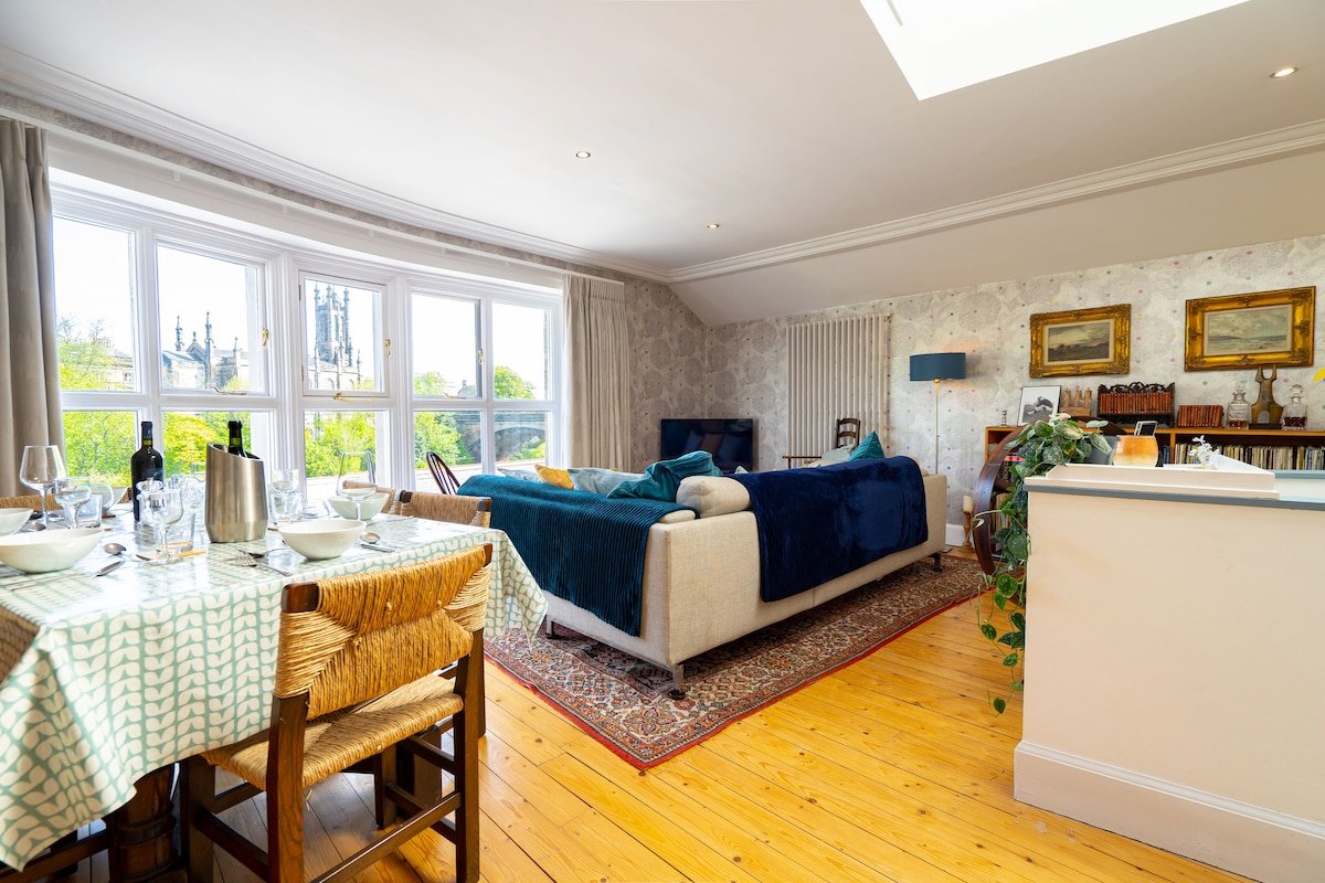 Dean Village Panoramic gallery image 2