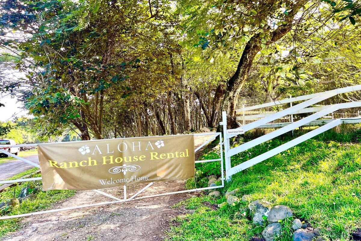 Ranch House Sleeps 8+ gallery image 5