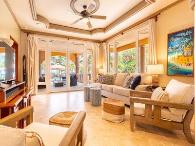 Beachfront Villa Solemar at Belizean Cove Estates