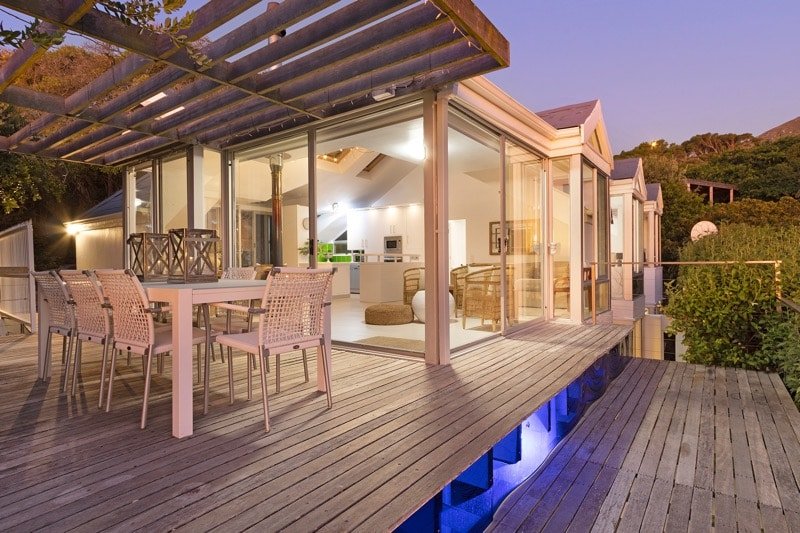 GlenBeachBungalow with Direct Beach Access gallery image 2