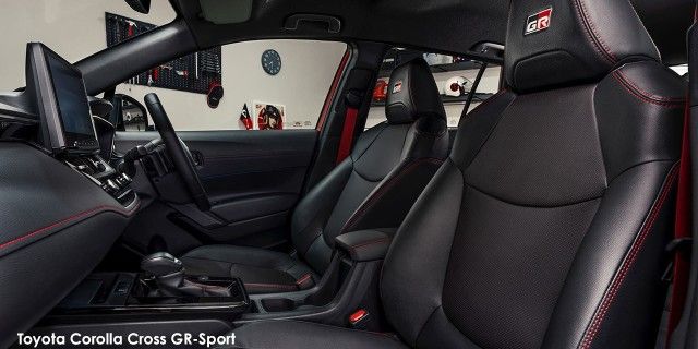 TOYOTA COROLLA CROSS 1.8 GR-S HYBRID - 51 