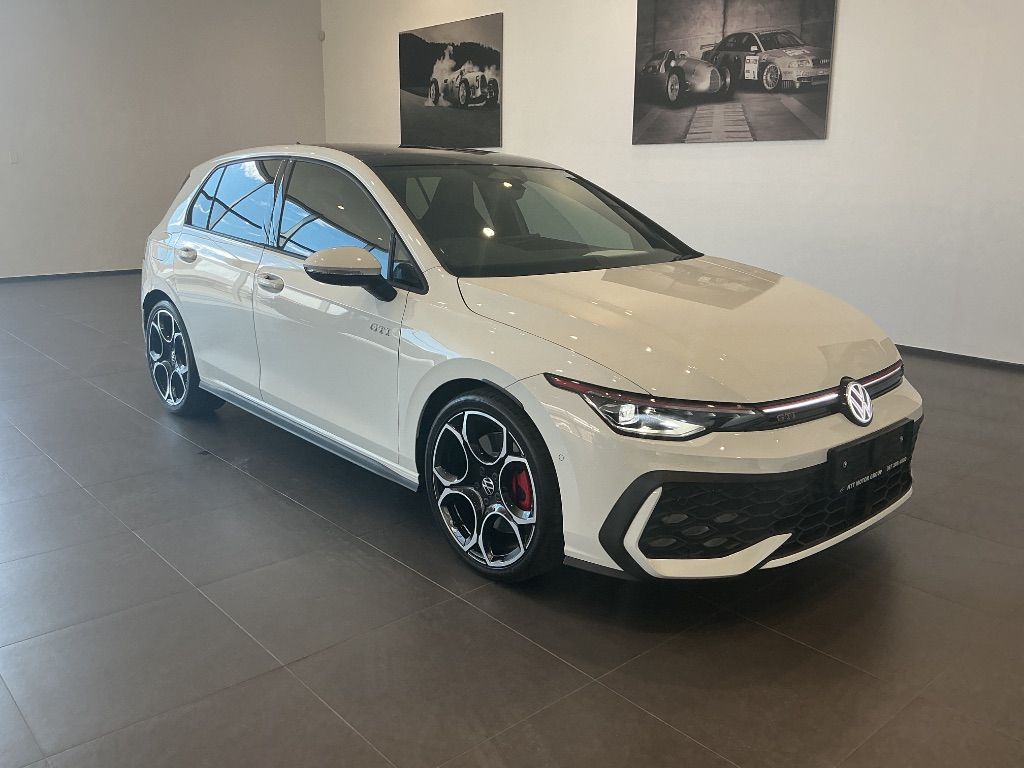 VOLKSWAGEN GOLF 8 GTi 2.0 TSI DSG for Sale in South Africa