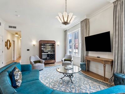 Hotel Perle: 6 Bedroom Suite With Pool View