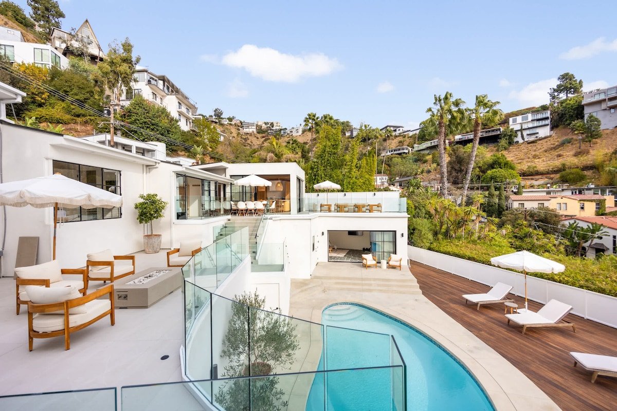 Villa Gaia by Stay Awhile Villas gallery image 2