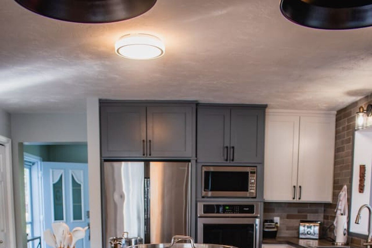 All-season waterfront 4-bedroom in Shediac gallery image 5