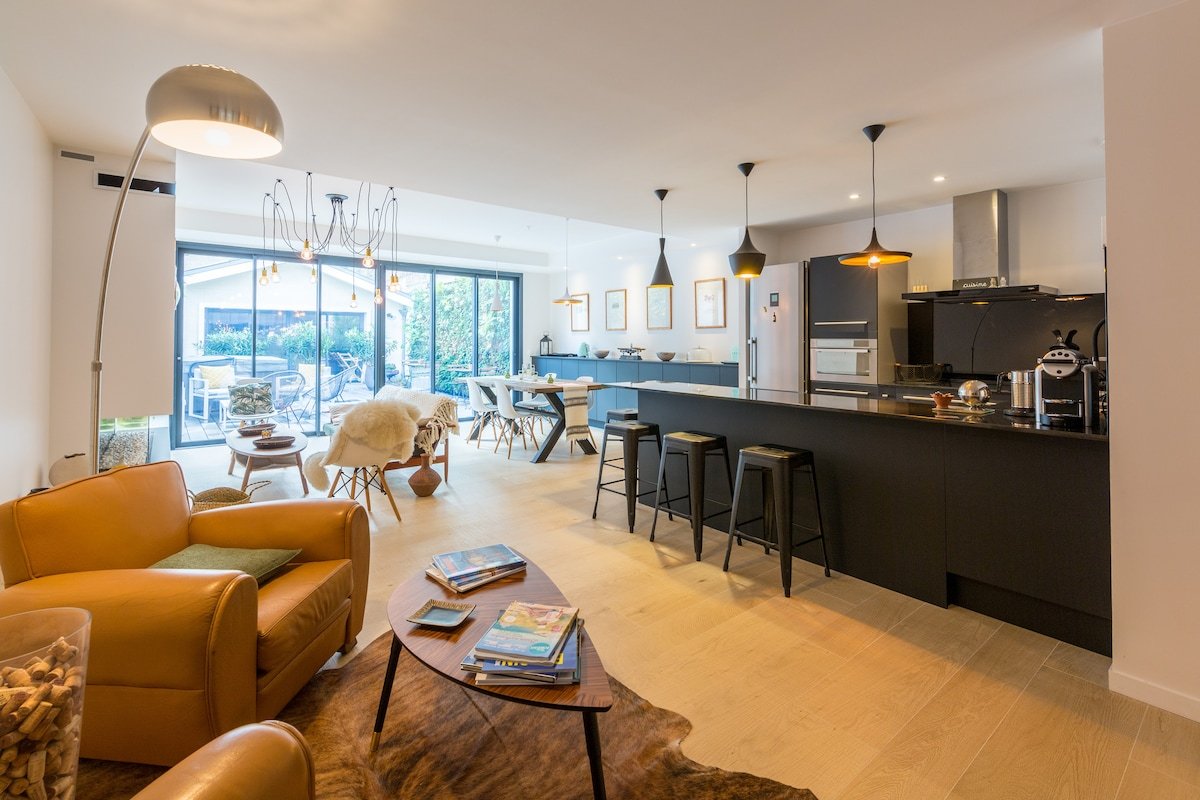 Maison d’hôtes, terrasse & jacuzzi en plein centre gallery image 5