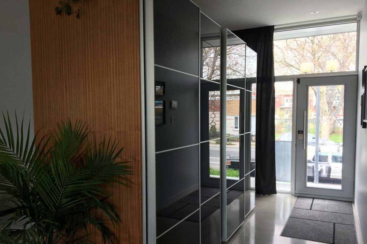 Microclimat Unique Modern House gallery image 5