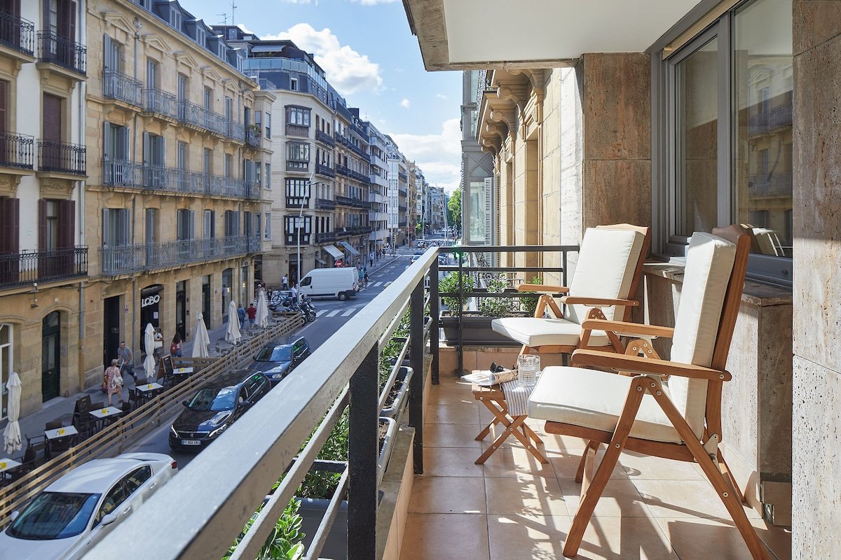 Amaina by FeelFree Rentals gallery image 5