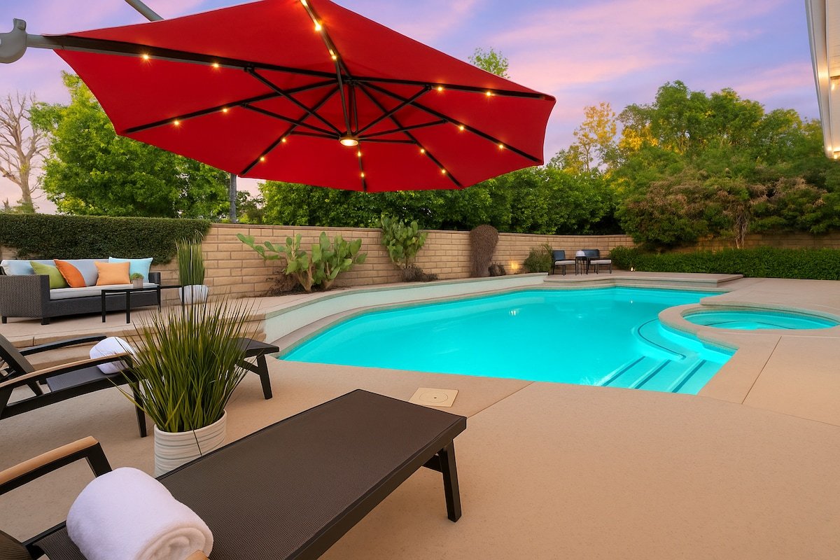 177 | *Upscale Modern HOME| Pool | SPA | PingPong gallery image 2