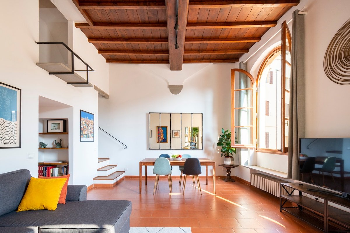 Modern Apartment in Piazza della Signoria gallery image 3