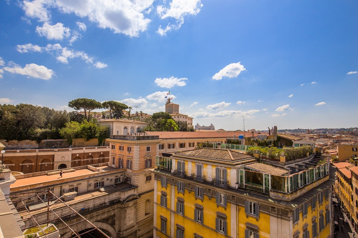 Deluxe Two Bedroom Penthouse 120mqs + terrace gallery image 5