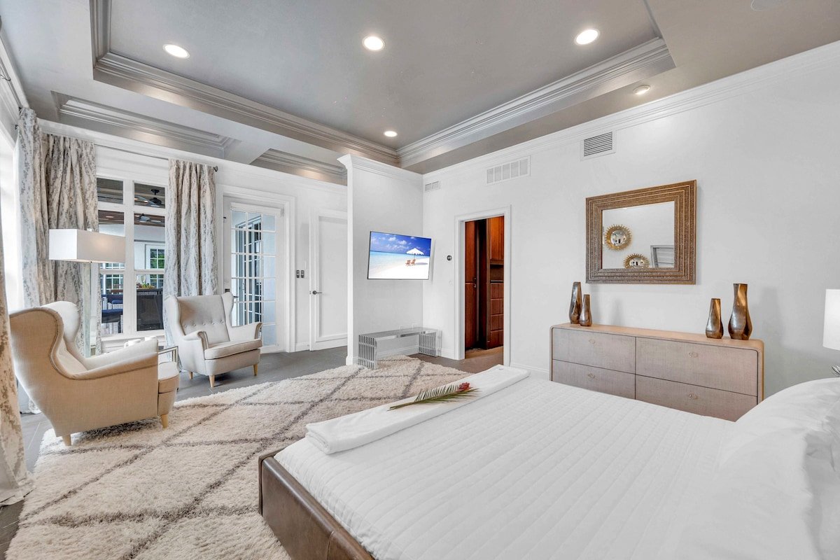 The Modern Castle gallery image 3