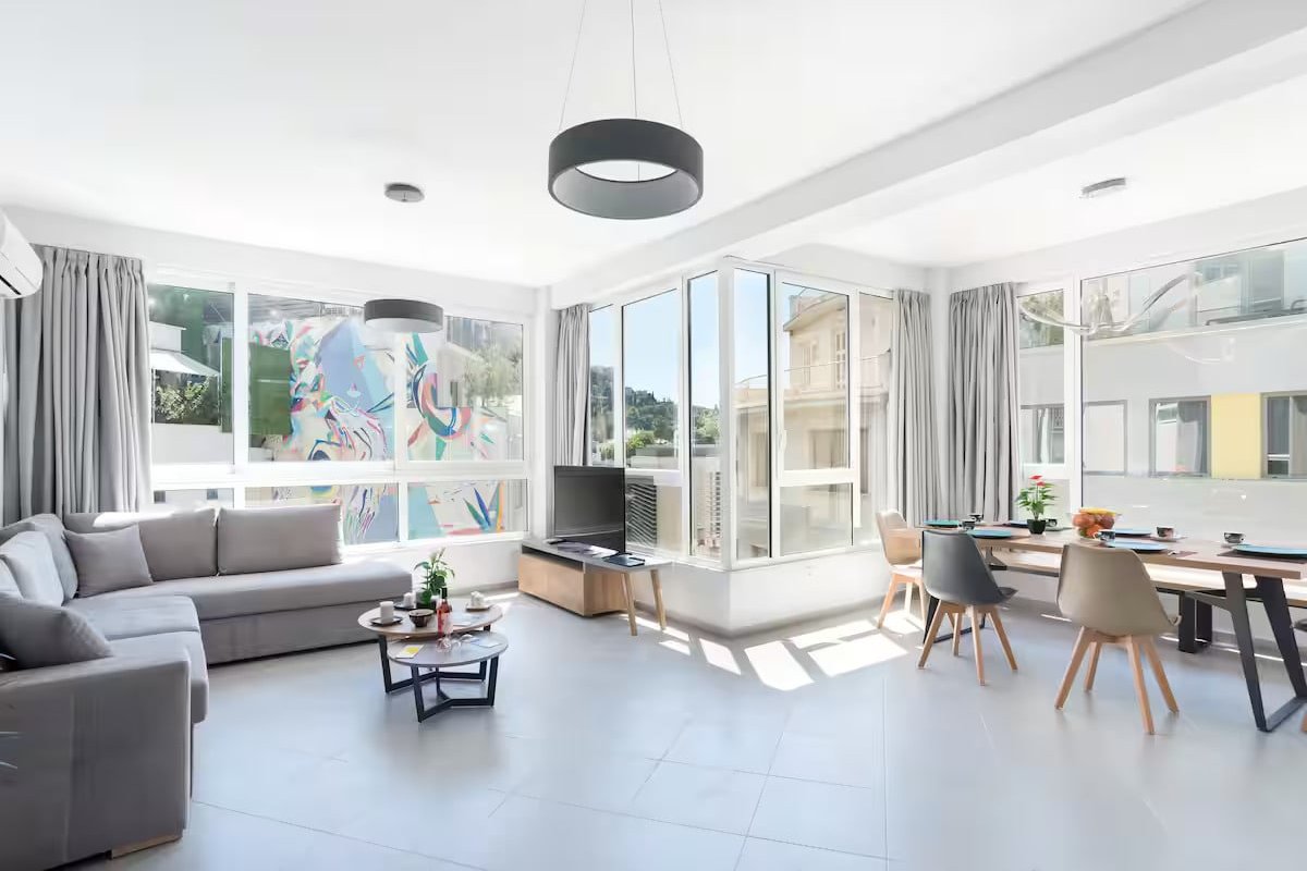 Chic New Apt with Acropolis View in Monastiraki gallery image 2