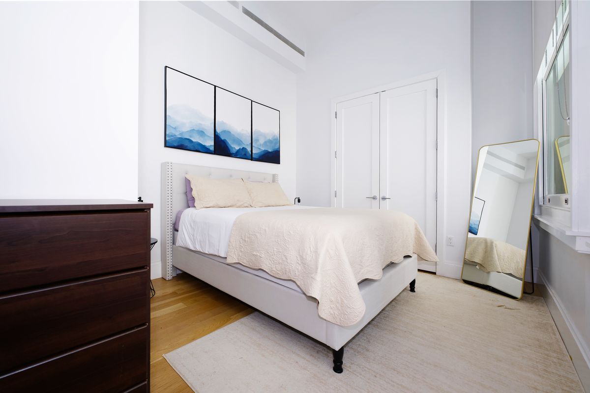 Charming 2 Bedroom by BK bridge gallery image 4