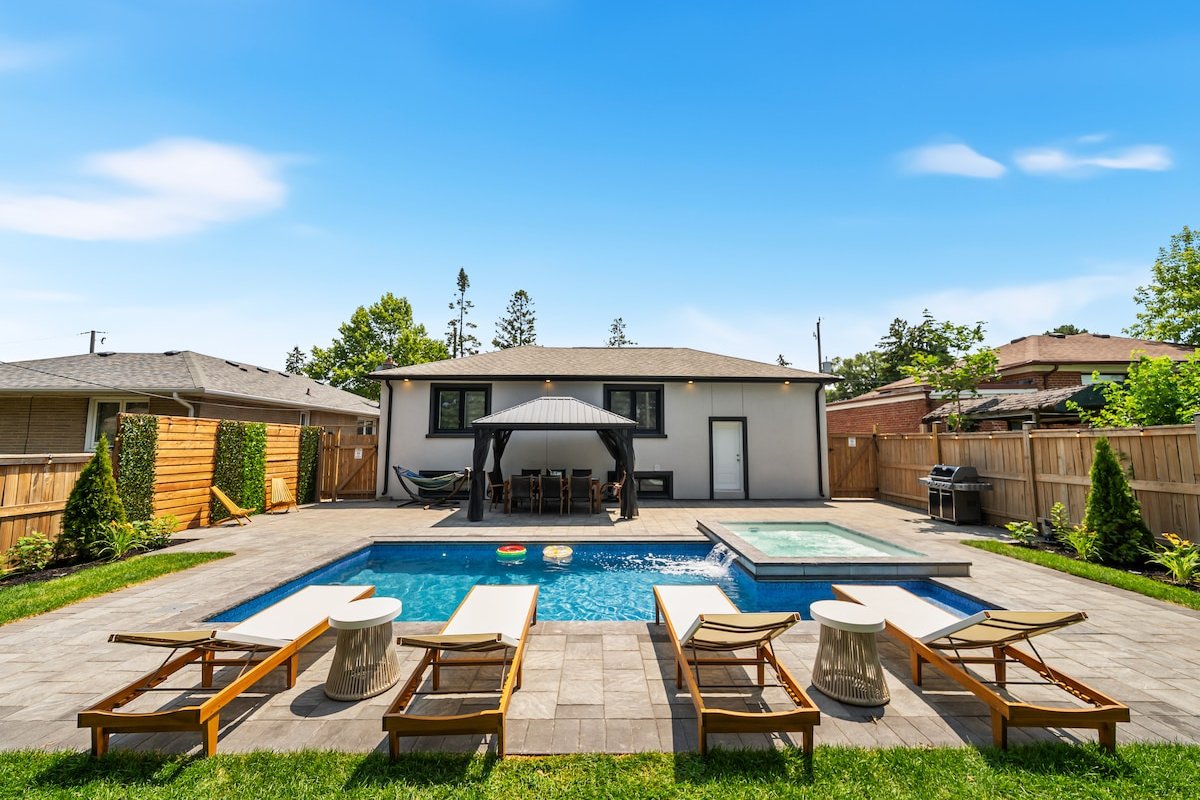 Luxury Spa Escape with Pool & Jacuzzi gallery image 3