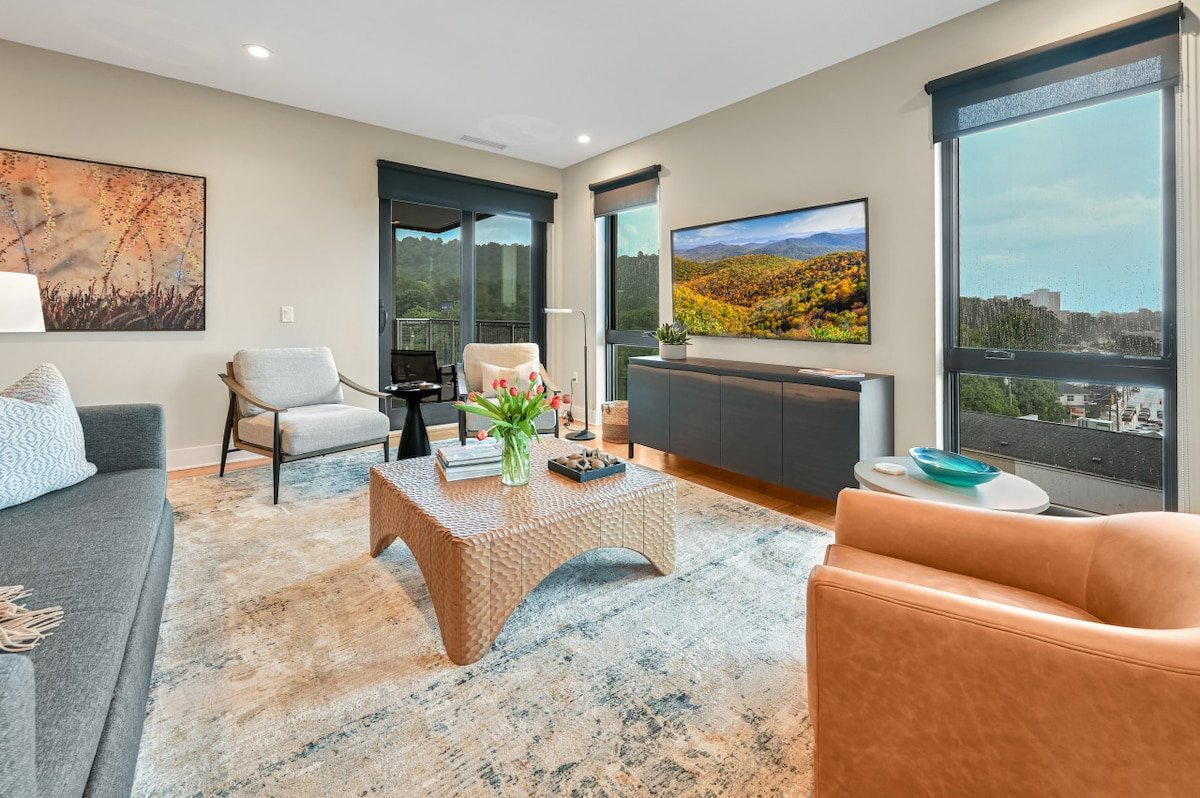 Two King Ensuite Bedrooms with Views gallery image 2