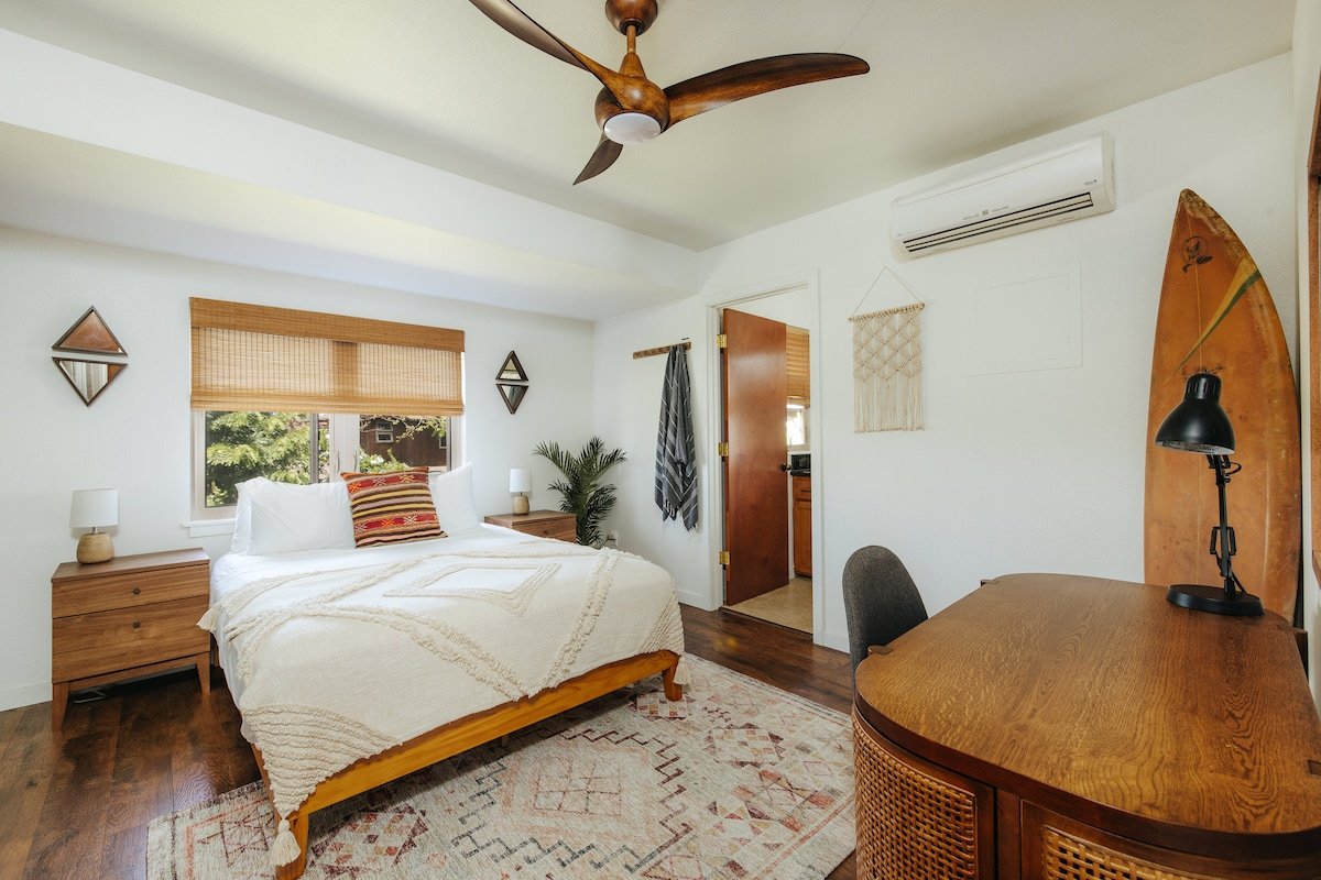 The Kumu Compound (2 Houses) & Sleeps 12 gallery image 3