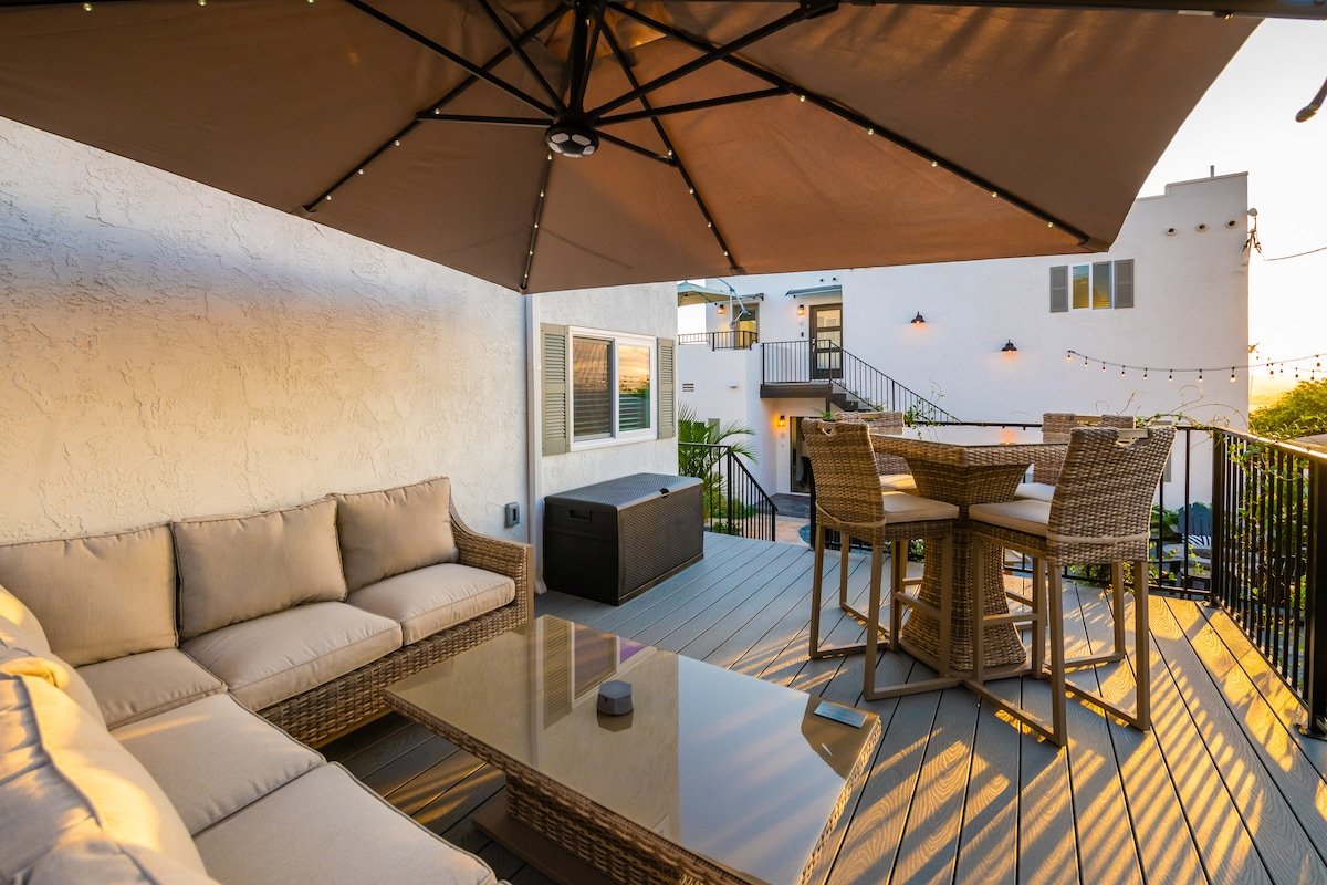 1stResorts.com 2 WATERVIEW FAMILY VILLAS HOTTUB AB gallery image 3