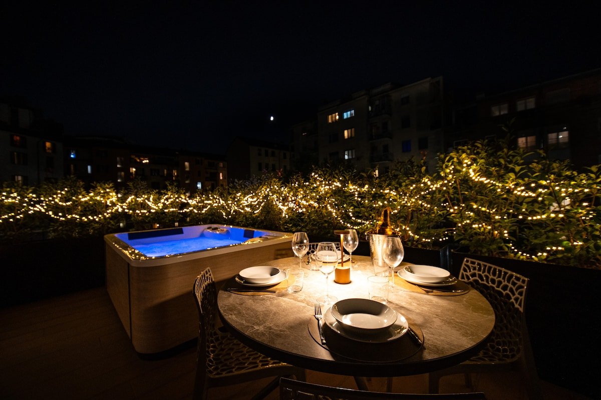 Modigliani Golden House gallery image 5