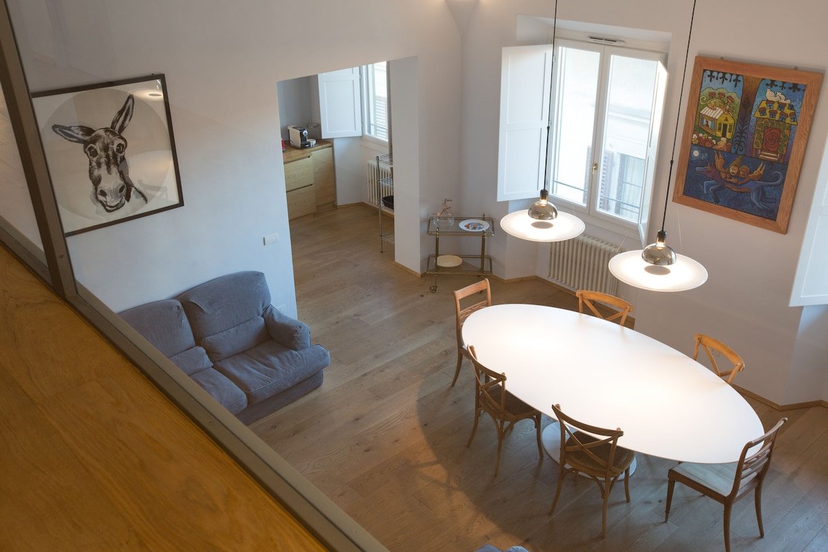 Cozy, spacious, bright: Florence at 360 ° gallery image 2