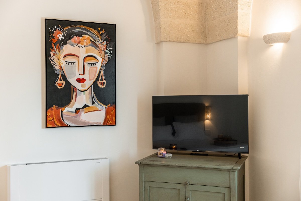 Luxury villa in the green in the Itria Valley gallery image 5