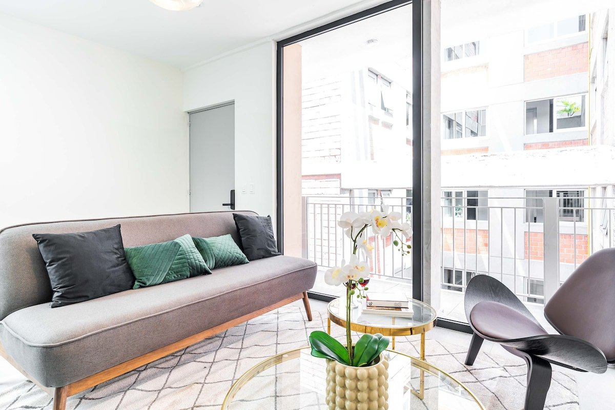 Spacious & Elegant Stay for Groups gallery image 5